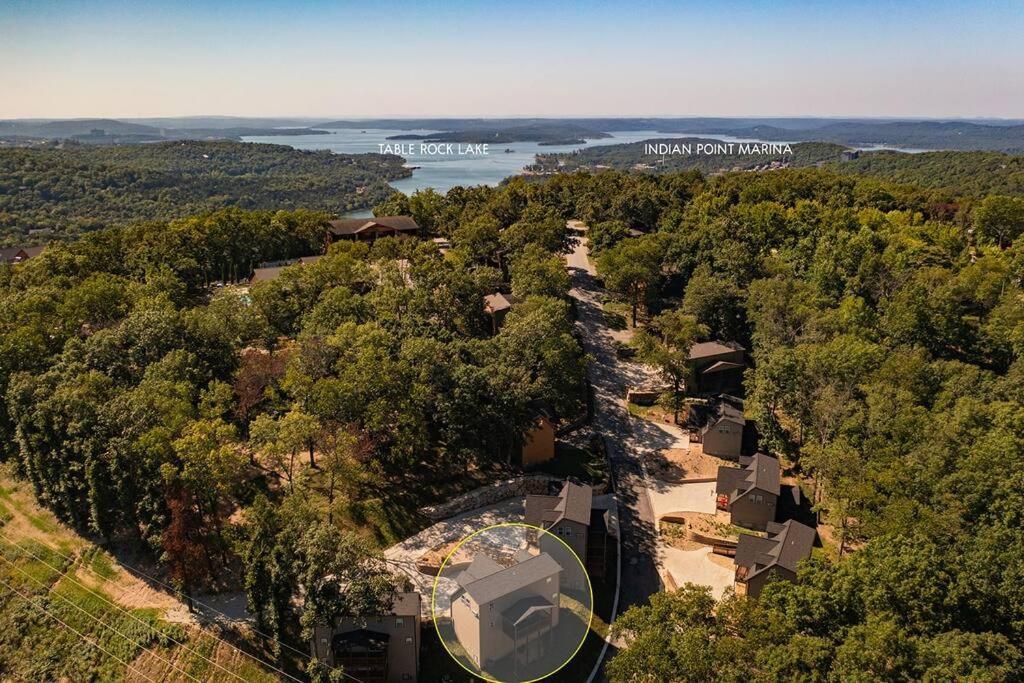 בראנסון Rock And Timber Lodge מראה חיצוני תמונה